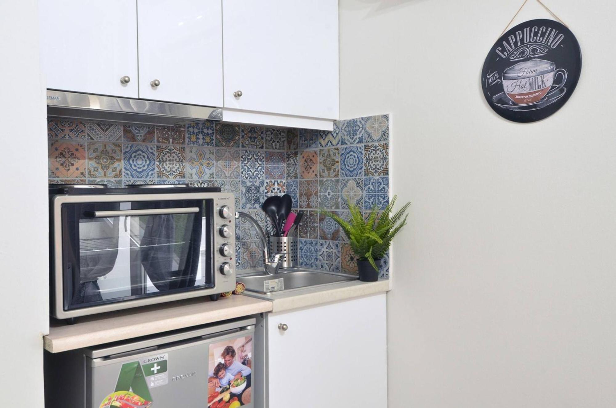 Agia Paraskevi, A Cozy And Minimal Retire *