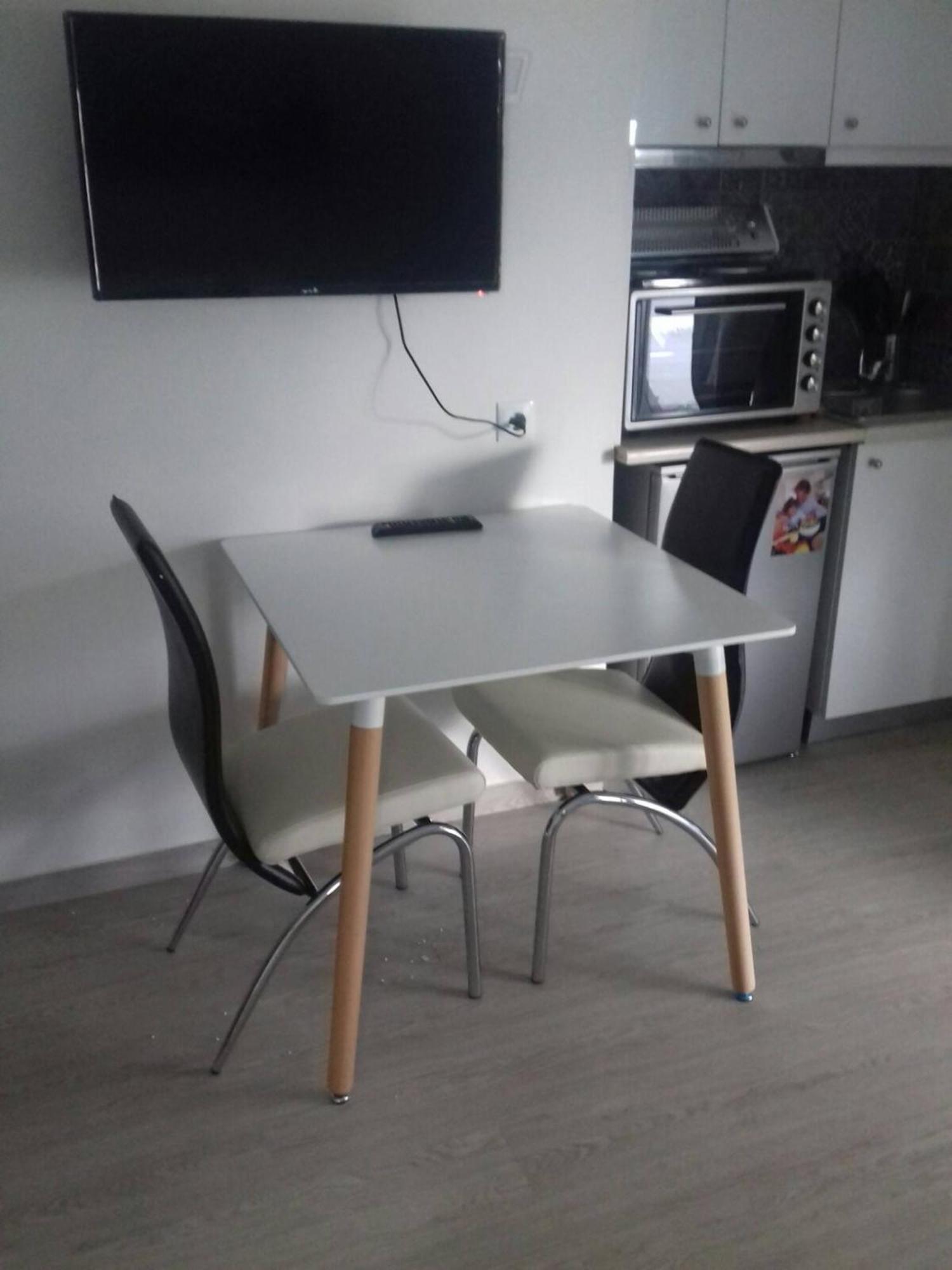 Agia Paraskevi, A Cozy And Minimal Retire Apartamento Atenas